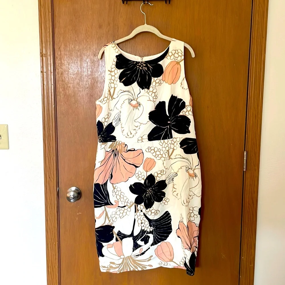 Ann Taylor Floral Dress - Picture 1 of 3